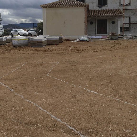 1 Jardines | Ajardinar | Poda | Jardineria | Diseño jardín | Desbrozar | Sistema Riego | Césped | Césped artificial | Mantenimiento jardín | Tala | Construcción jardines | Palmeras | Setos | Jardín ecológico | Jardín sostenible | Jardín vertical | Toledo | Madrid | Ciudad Real