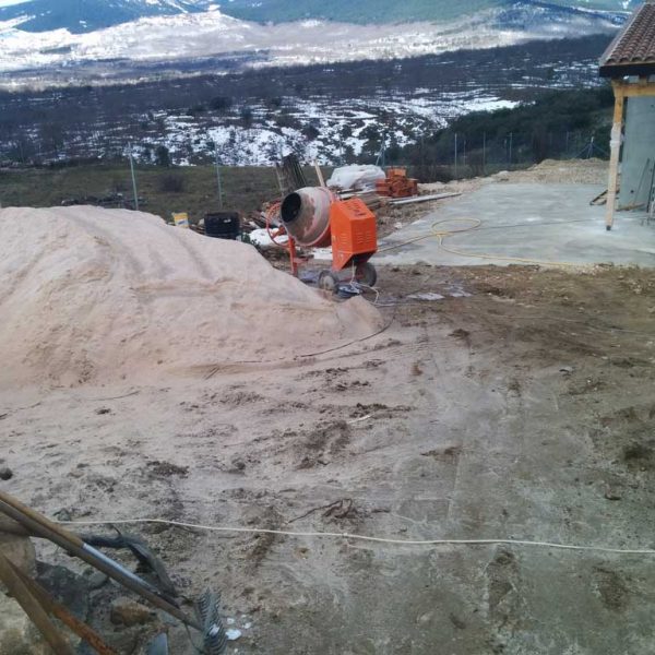 Jardines | Ajardinar | Poda | Jardineria | Diseño jardín | Desbrozar | Sistema Riego | Césped | Césped artificial | Mantenimiento jardín | Tala | Construcción jardines | Palmeras | Setos | Jardín ecológico | Jardín sostenible | Jardín vertical | Toledo | Madrid | Ciudad Real