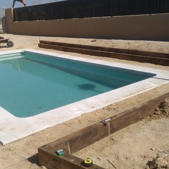 Jardines | Ajardinar | Poda | Jardineria | Diseño jardín | Desbrozar | Sistema Riego | Césped | Césped artificial | Mantenimiento jardín | Tala | Construcción jardines | Palmeras | Setos | Jardín ecológico | Jardín sostenible | Jardín vertical | Toledo | Madrid | Ciudad Real