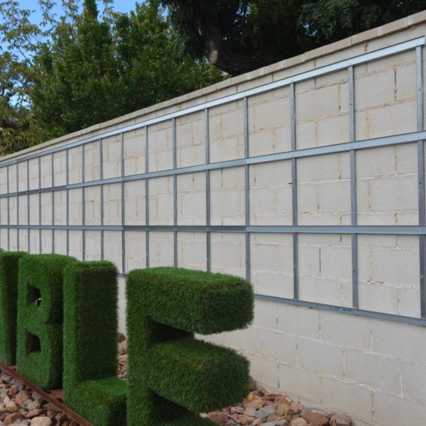 Jardines | Ajardinar | Poda | Jardineria | Diseño jardín | Desbrozar | Sistema Riego | Césped | Césped artificial | Mantenimiento jardín | Tala | Construcción jardines | Palmeras | Setos | Jardín ecológico | Jardín sostenible | Jardín vertical | Toledo | Madrid | Ciudad Real