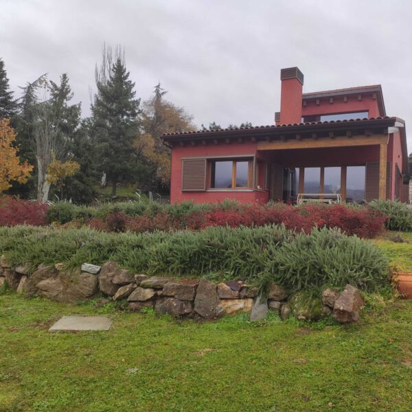 Villavieja | Madrid | Ajardinar | Poda | Jardineria | Diseño jardín | Desbrozar | Sistema Riego | Césped | Césped artificial | Mantenimiento jardín | Tala | Construcción jardines | Palmeras | Setos | Jardín ecológico | Jardín sostenible | Jardín vertical | Toledo | Ciudad Real