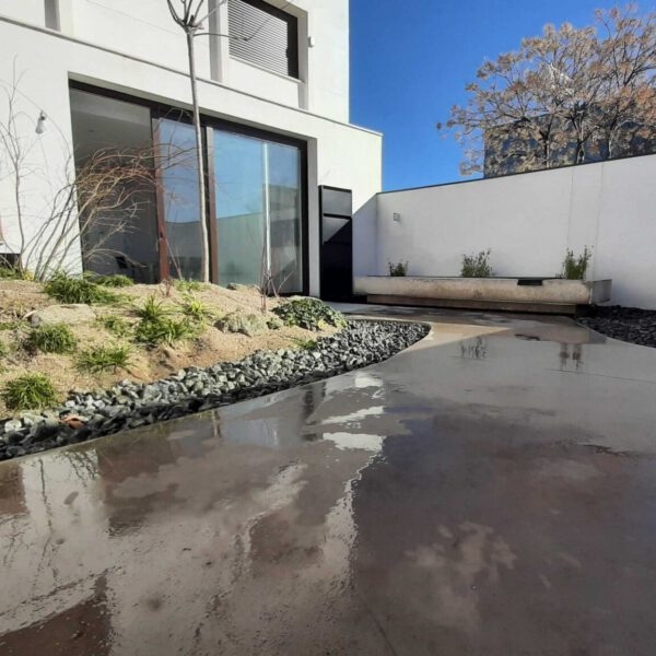 Torrijos | Toledo | Ajardinar | Poda | Jardineria | Diseño jardín | Desbrozar | Sistema Riego | Césped | Césped artificial | Mantenimiento jardín | Tala | Construcción jardines | Palmeras | Setos | Jardín ecológico | Jardín sostenible | Jardín vertical | Madrid | Ciudad Real