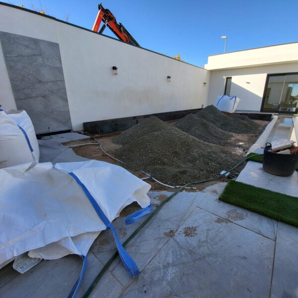 Diseño jardines 3D - Toledo - Ajardinar - Poda - Jardineria - Diseño jardín - Desbrozar - Sistema Riego - Césped - Césped artificial - Mantenimiento jardín - Construcción jardines - Palmeras - Setos - Jardín ecológico - Jardín sostenible - Jardín vertical - Madrid - Ciudad Real