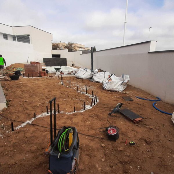 Diseño jardines 3D - Toledo - Ajardinar - Poda - Jardineria - Diseño jardín - Desbrozar - Sistema Riego - Césped - Césped artificial - Mantenimiento jardín - Construcción jardines - Palmeras - Setos - Jardín ecológico - Jardín sostenible - Jardín vertical - Madrid - Ciudad Real